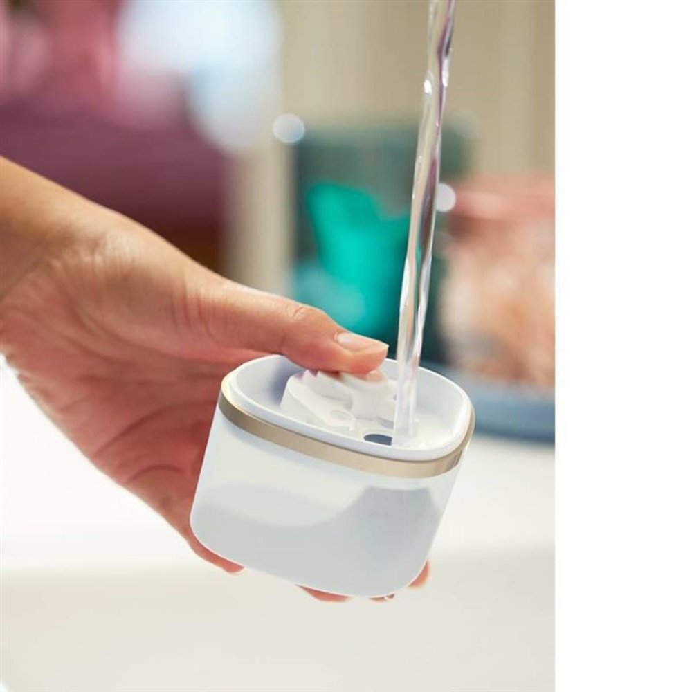 Vaporizador de Roupas Philips Wallita STH3020 Série 3000 Branco 220V