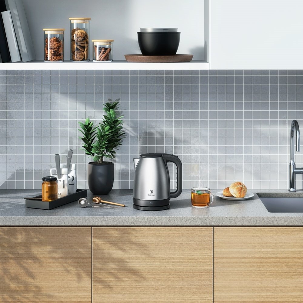 Chaleira Elétrica Electrolux Efficient EEK10 - 1,8 Litros, Inox/Aço Escovado, 110V