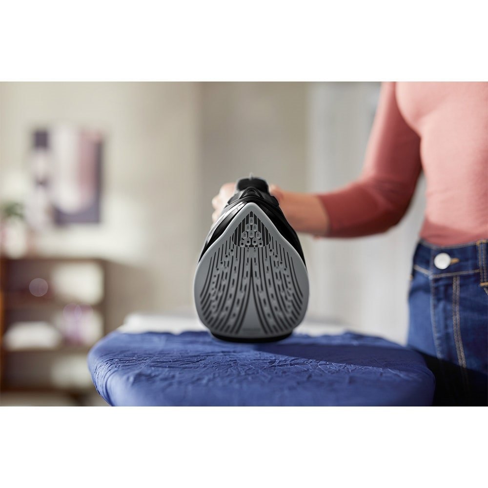 Ferro de Passar a Vapor Philips Walita Serie 5000 DST5040 | Base SteamGlide Plus, Preto 110V