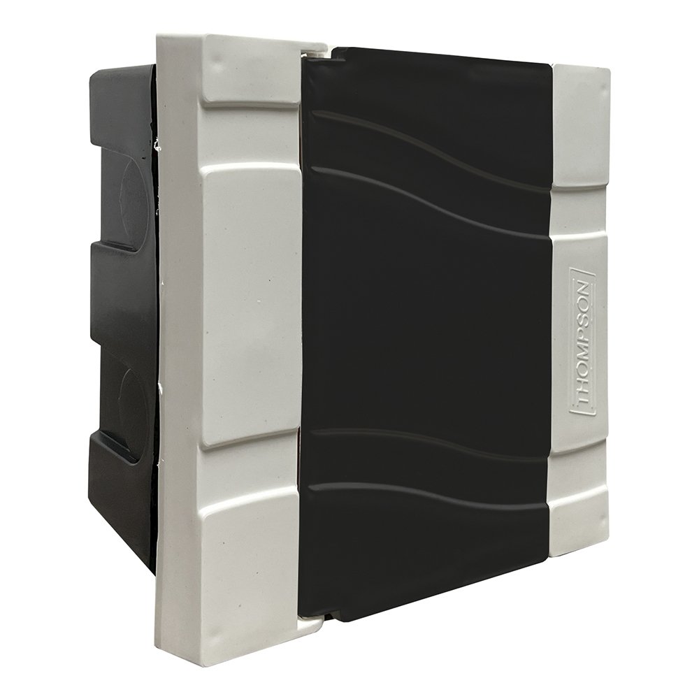 Quadro De Distribuição Thompson 4 DIN/3 Nema Tampa Fume