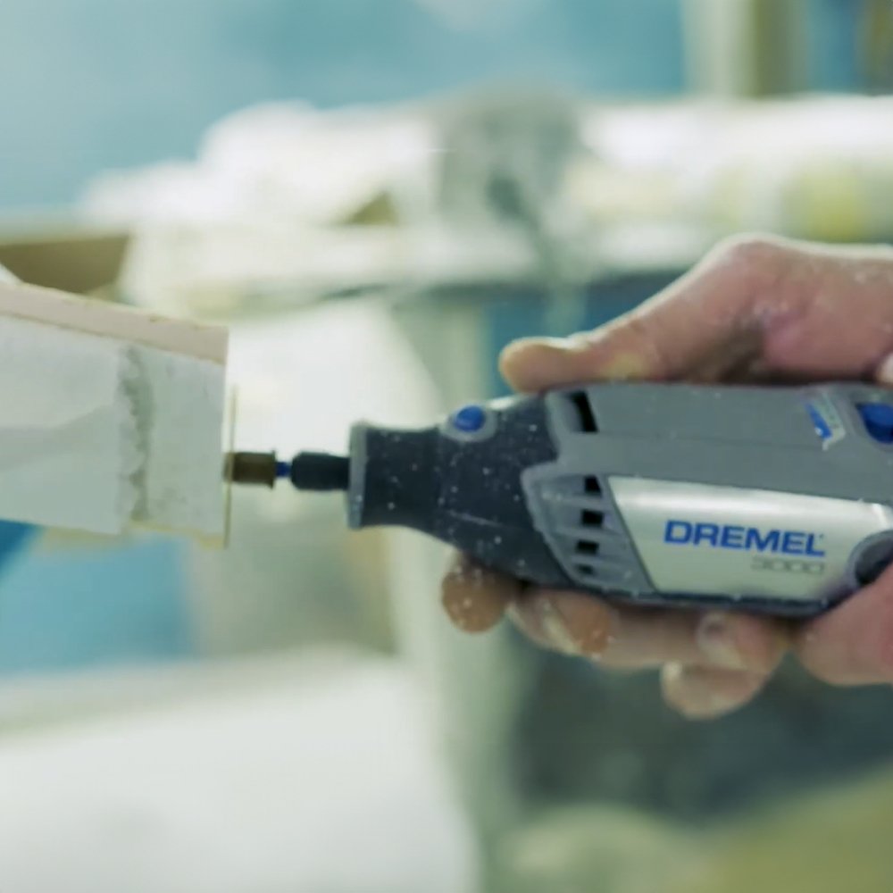 Micro Retífica Dremel 3000 com 10 Acessórios 220V