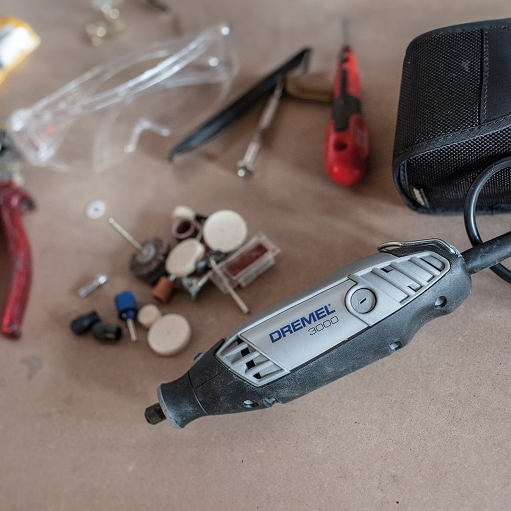 Micro Retífica Dremel 3000 com 10 Acessórios 220V