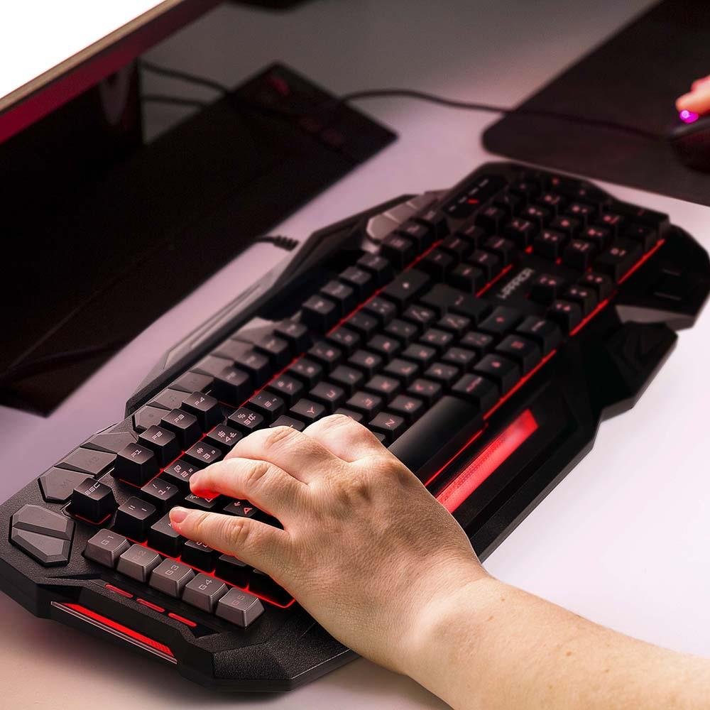 Teclado Gamer Warrior Ragnar Superficie Metal LED - TC222