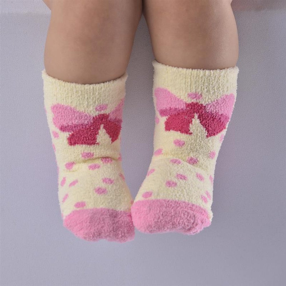 Kit Meia Felpuda Infantil 16-20 Feminina Pimpolho Com 24 Pares.