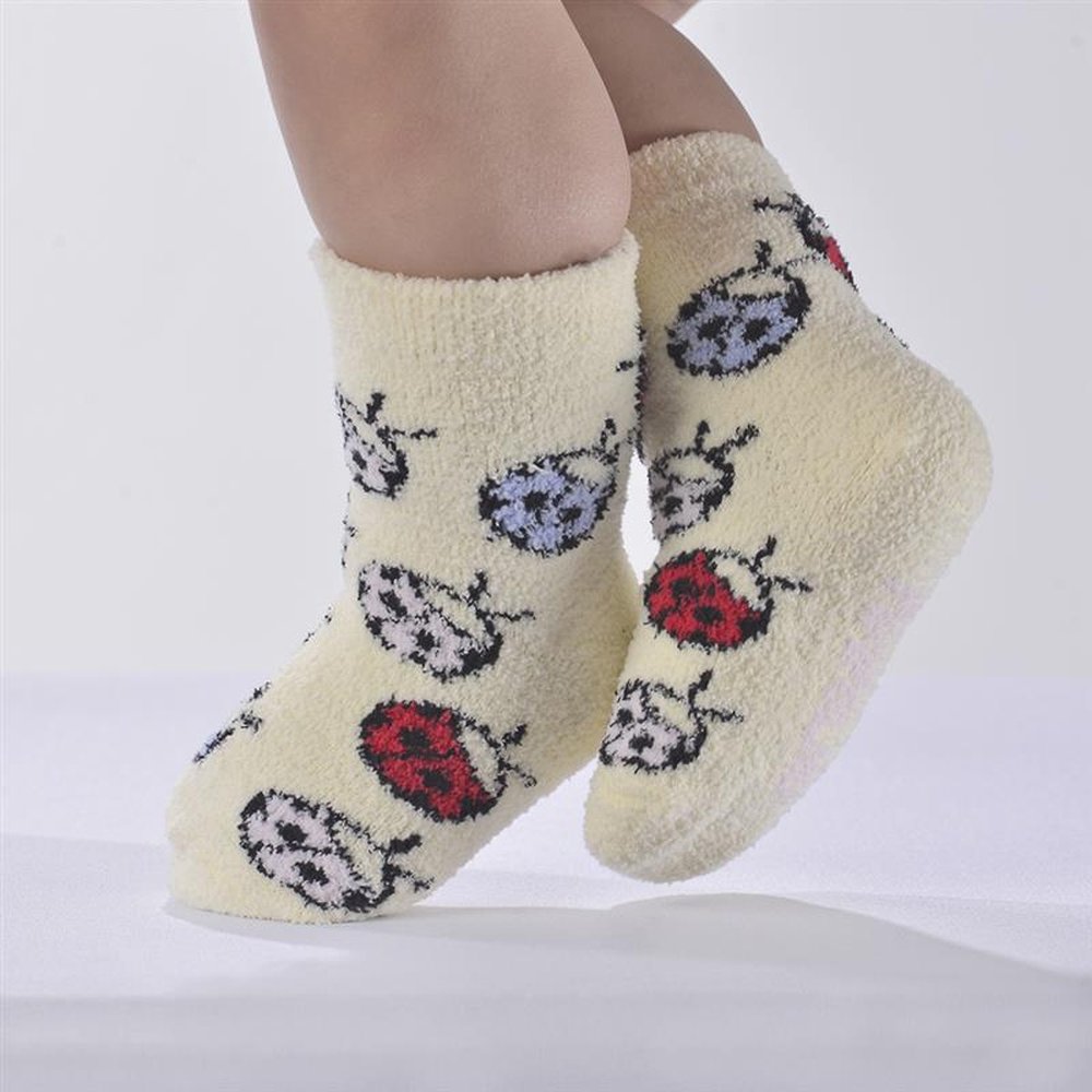 Kit Meia Felpuda Infantil 16-20 Feminina Pimpolho Com 24 Pares.
