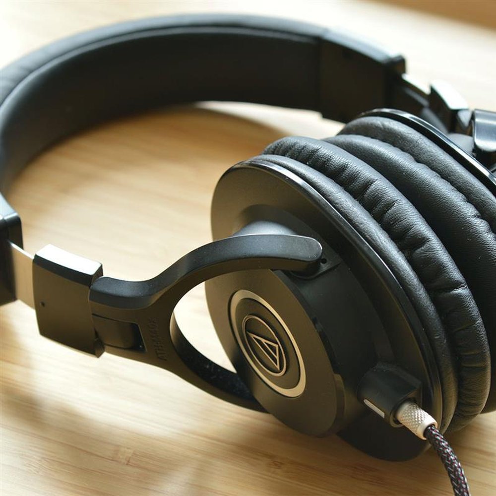 Fone De Ouvido Profissional Para Monitoramento - Ath-M40X