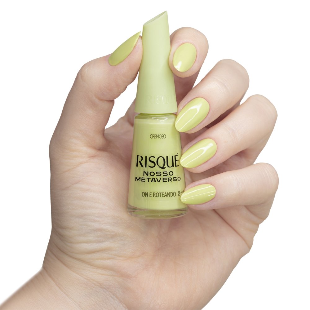 Esmalte Risqué Cremoso On e Roteando Blister 8ml