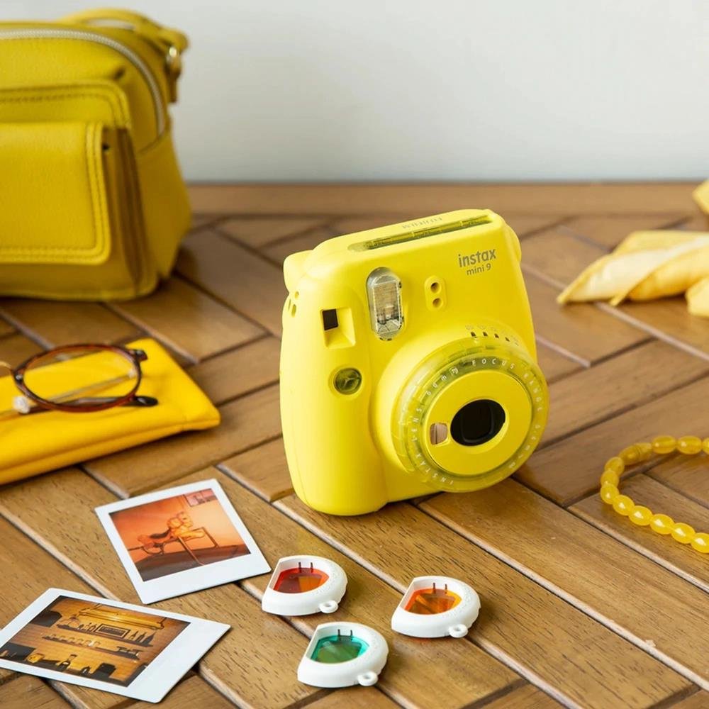 Câmera Fujifilm Instantânea Instax Mini 9 Amarelo Banana