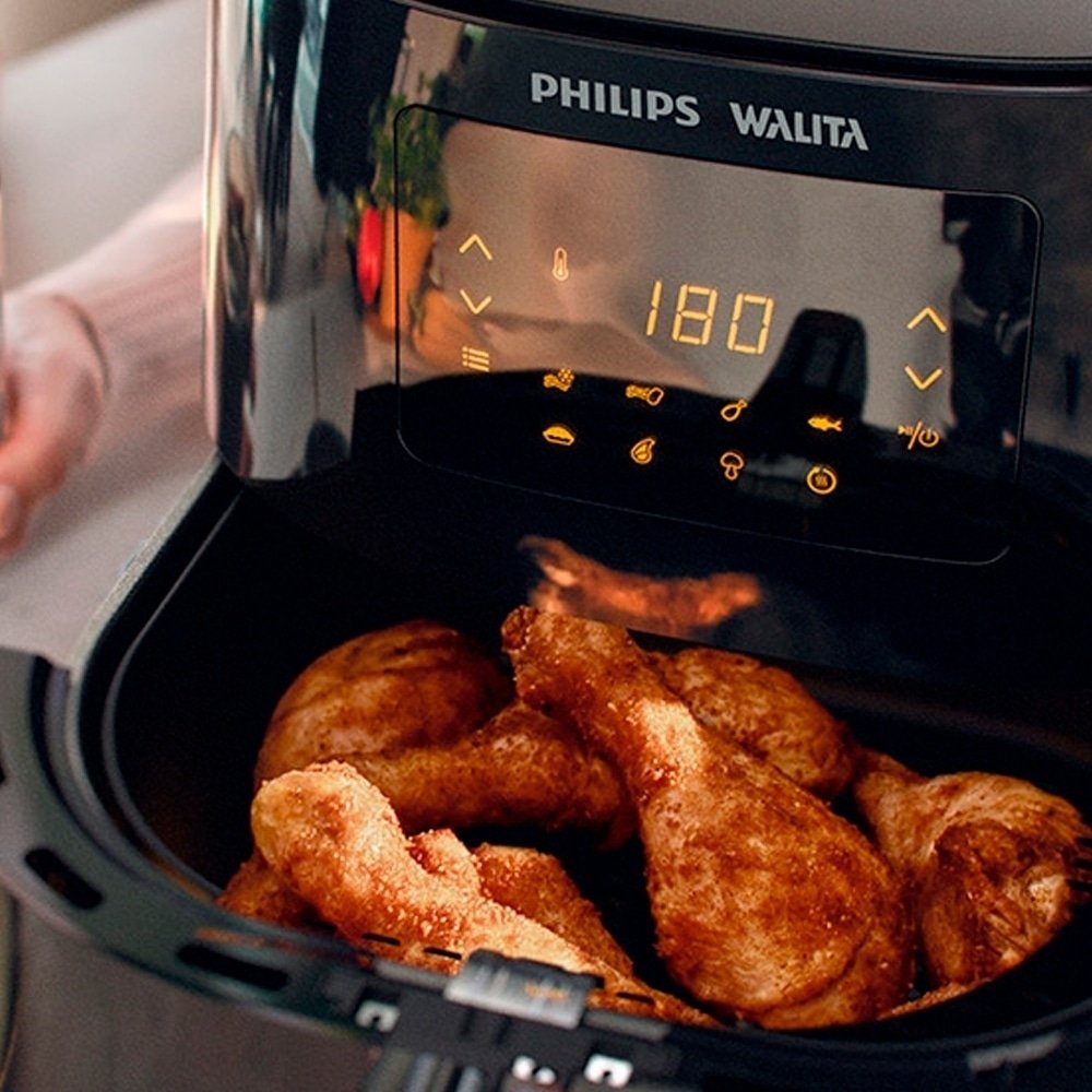 Fritadeira Air Fryer Philips Walita Essential XL |  6,2 Litros, Digital, 2000W, Preto, 220V