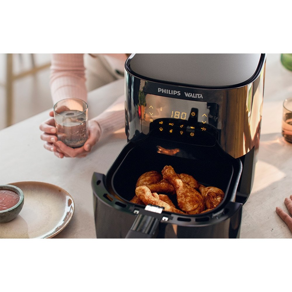 Fritadeira Air Fryer Philips Walita RI9252 - 4,1 Litros, Digital, 1400W, Preto, 220V