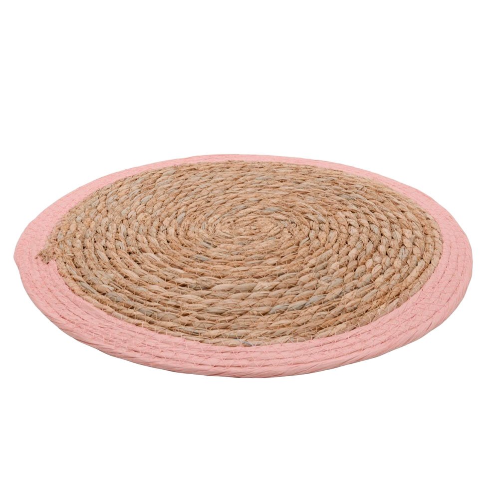 Lugar Americano Linha Fame, Feito de Tecido Juta na Cor Bege, Com Borda Cor Rosa. Capaz de Deixar o Ambiente Mais Aconchegante e Elegante.