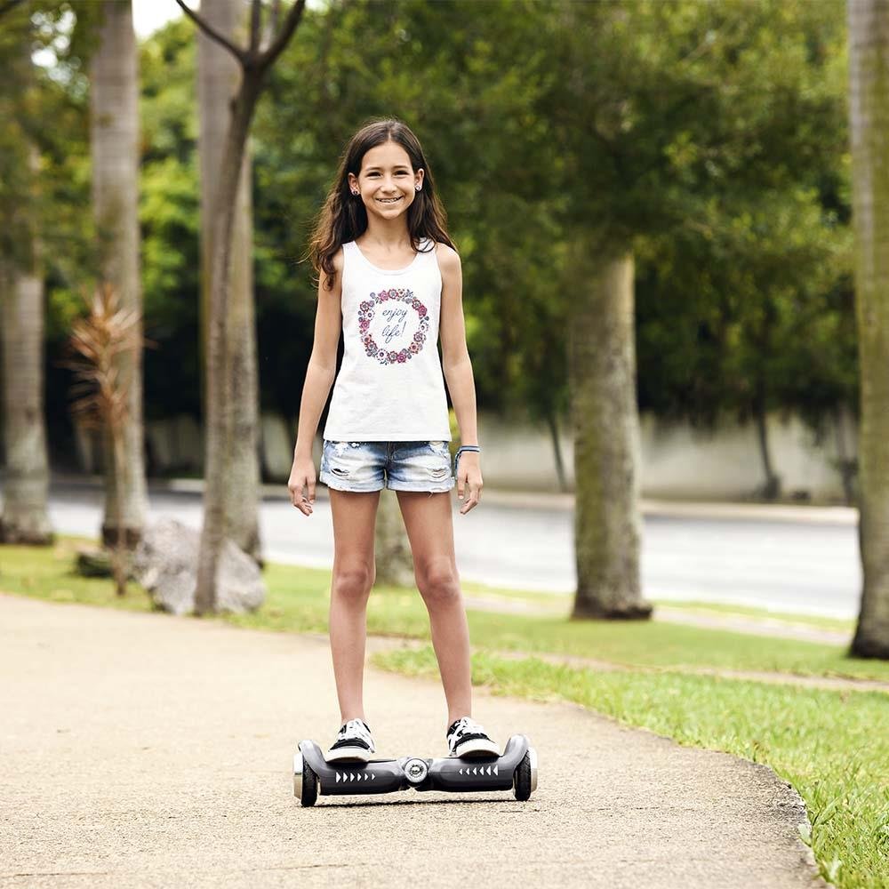 Hoverboard Atrio Skate Elétrico Fun 4,5 Pol. 400W Velocidade 8Km/H Autonomia 10Km Suporta até 80Kgs Preto - ES203