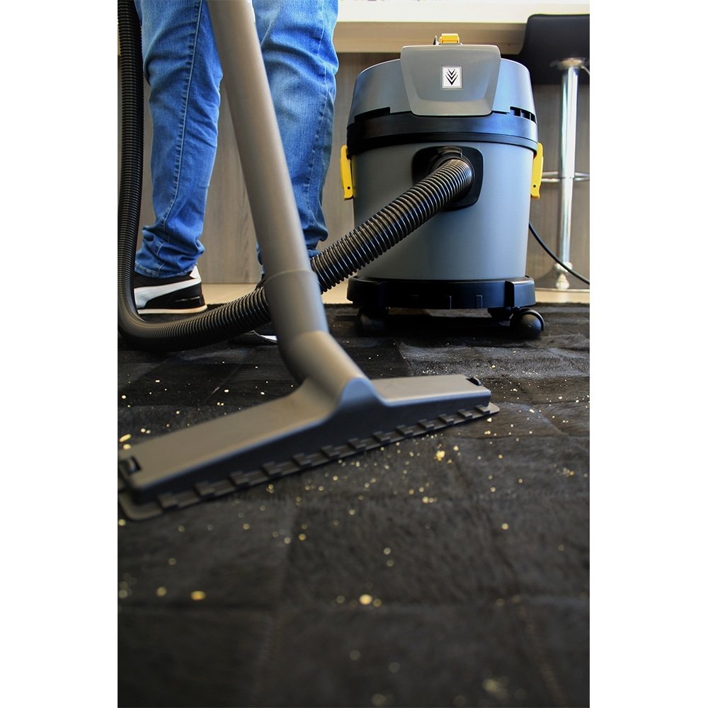 Aspirador de Pó e Água Karcher NT585 | 15 Litros 1300W Cinza 220V