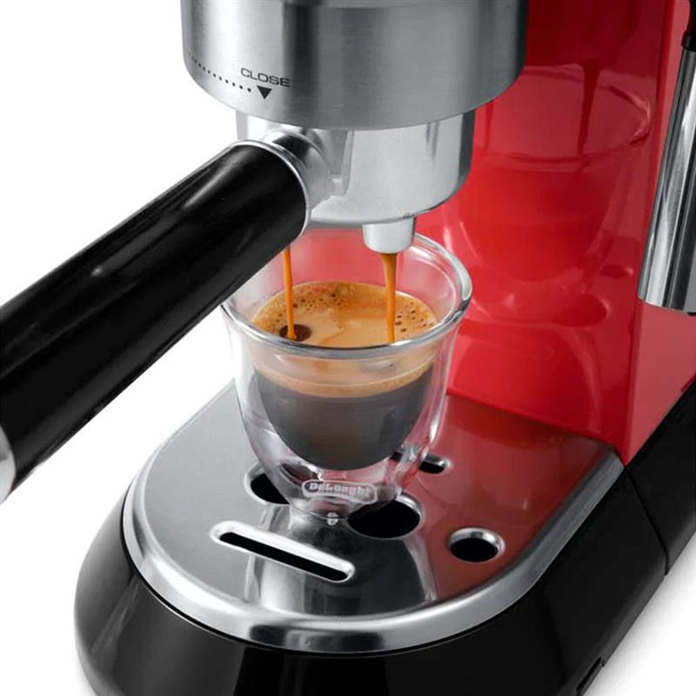 Maquina de Cafe Expresso Manual Delonghi Dedica DeLuxe - EC680R - 127V