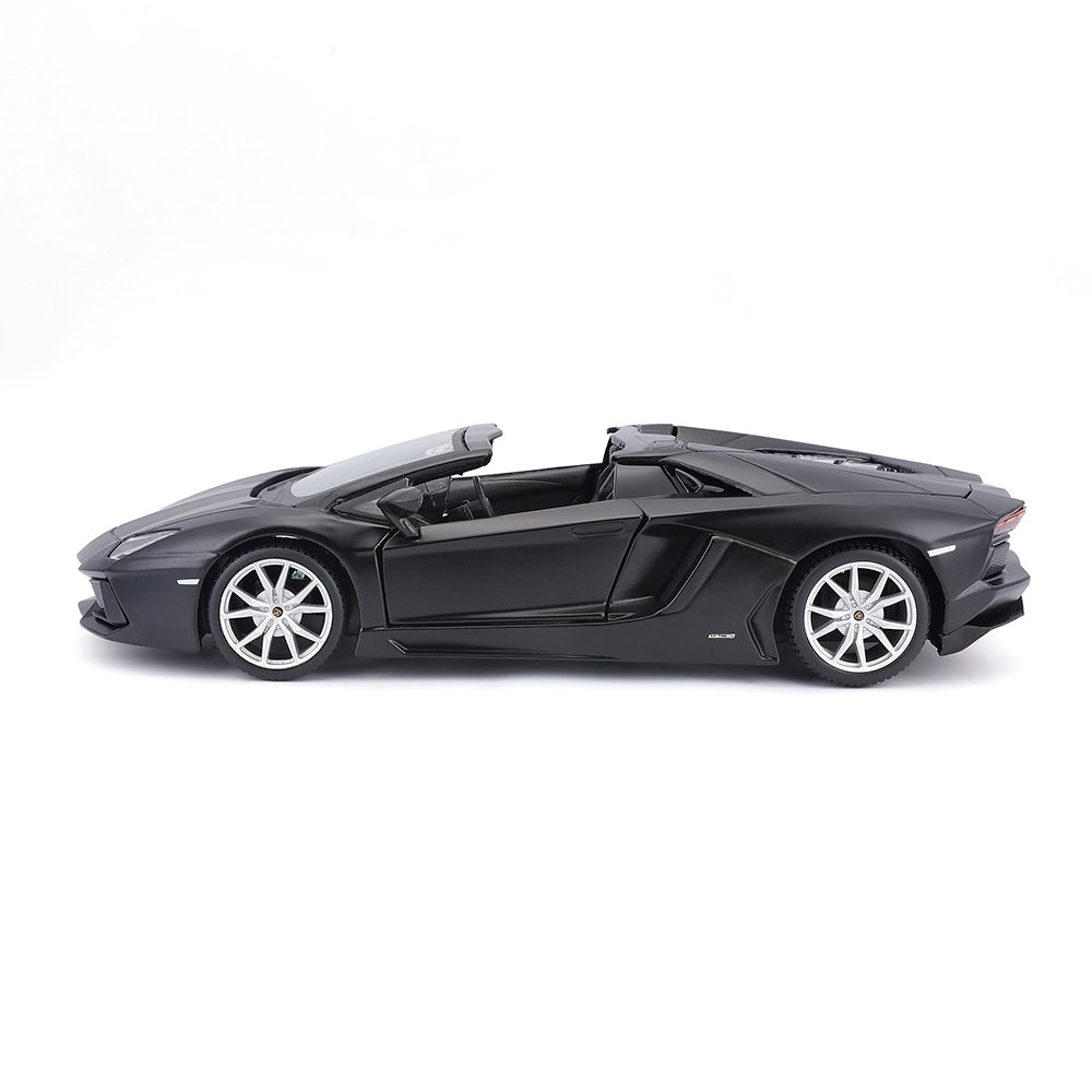 Carrinho Maisto 1:24 SE Lamborghini Aventador LP 700-4 Roadster Preto