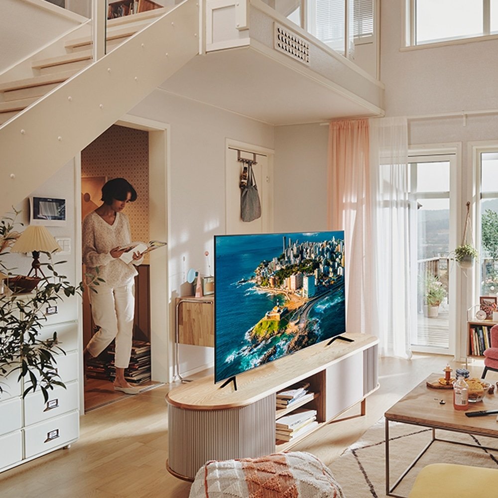 Smart TV HDR 50" Samsung UN50CU7700GXZD Crystal Tizen 4K UHD com Wi-Fi, 3 HDMI, 1 USB, 60Hz, Preto
