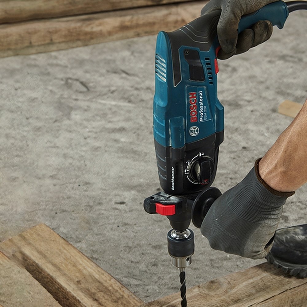 Martelete Rompedor Bosch GBH 220 720W com Maleta 127V