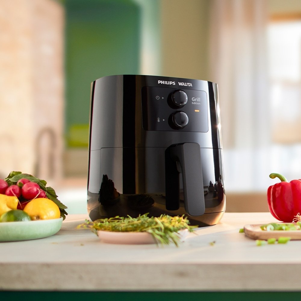 Fritadeira Air-Fryer  Philips Walita Grill Edition 4,1 Litros HD9202 - Desligamento Automático, 12 em 1, Preto 220V