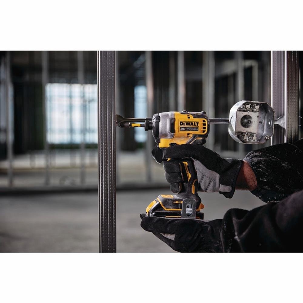 Parafusadeira De Impacto 1/4" 20V Max* Atomic Brushless Dewalt - Dcf809D2-Br