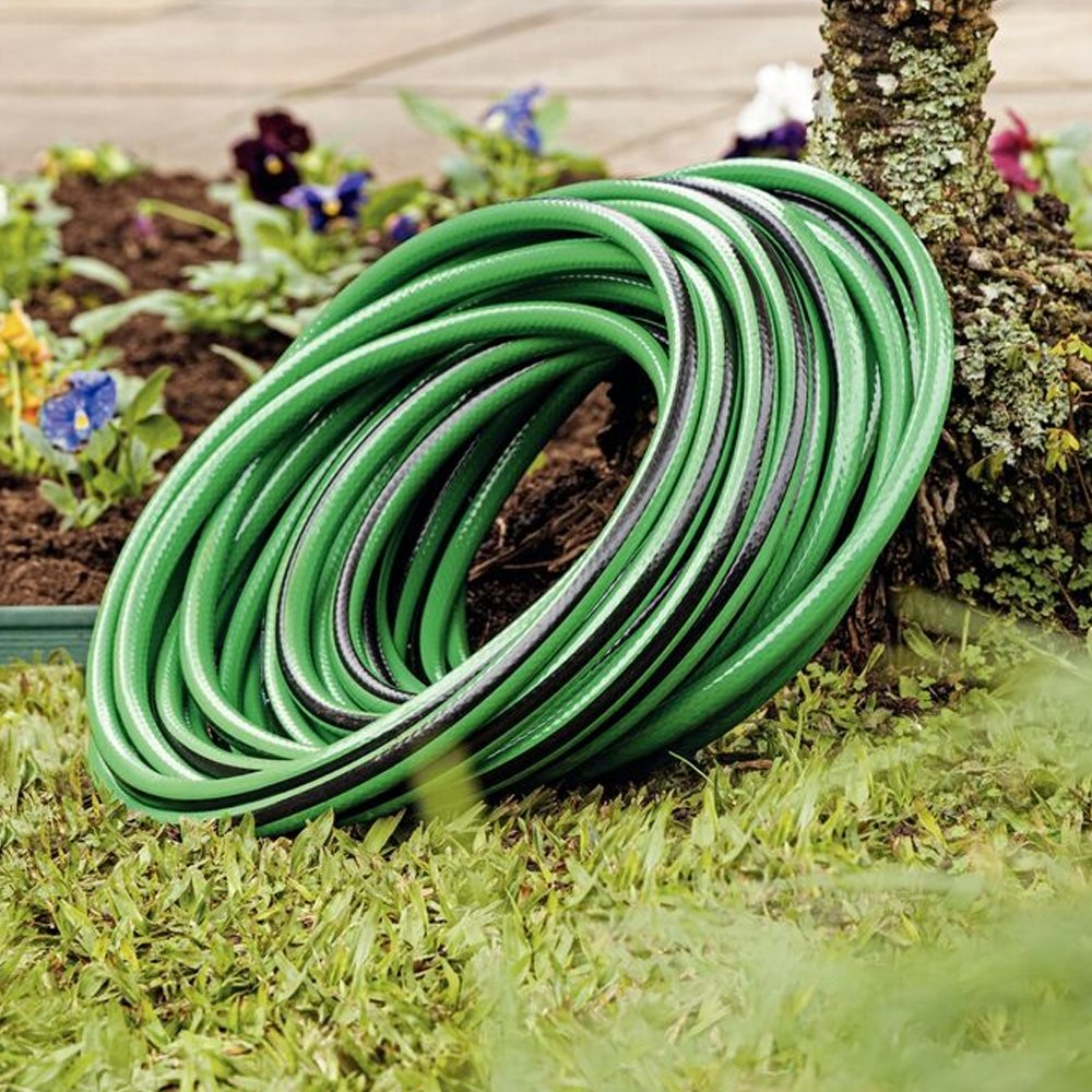 Mangueira Jardim Tramontina Flex Verde com Faixa Preta 4 Camadas 300M