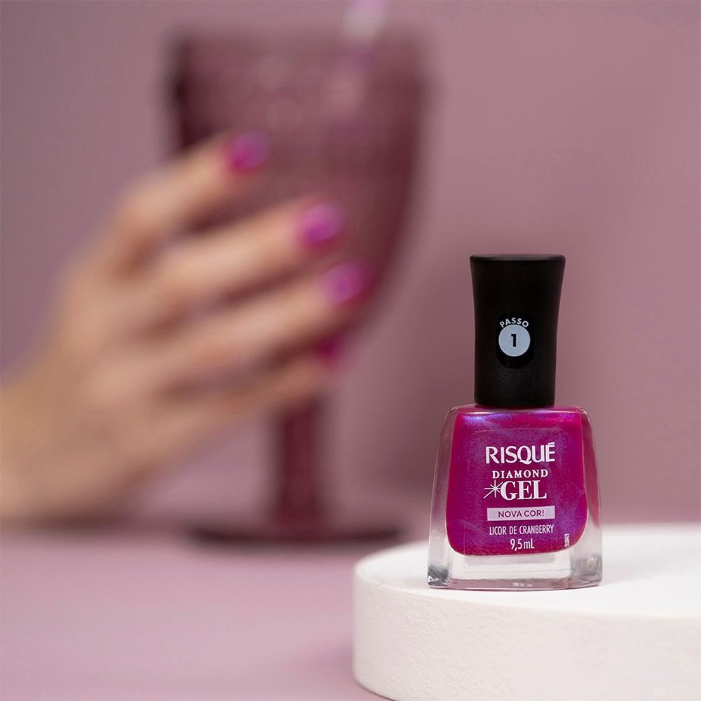 Esmalte Risqué Cintilante Diamond Gel Licor de Cranberry Avulso 9,5ml