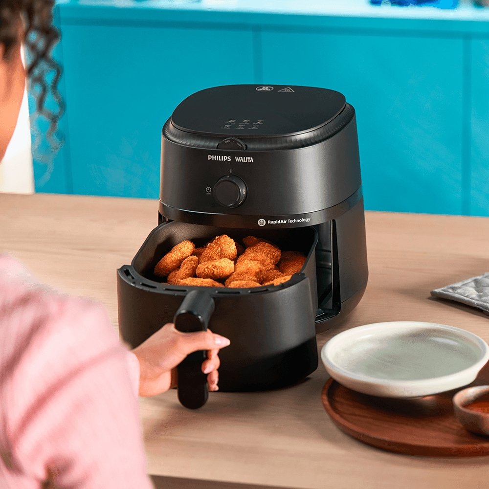 Fritadeira Air Fryer Philips Walita Série 1000XL NA130/09 - 1700W, Preto, 110V