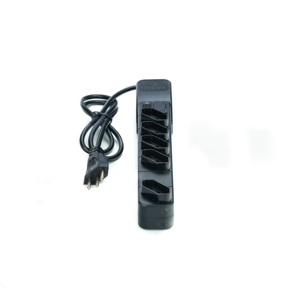 Filtro de Linha Slim 4 Tomadas + 1 Tomada Espaçada com Cabo 5m