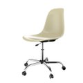 Cadeira Eames polipropileno Fendi Office Cromado