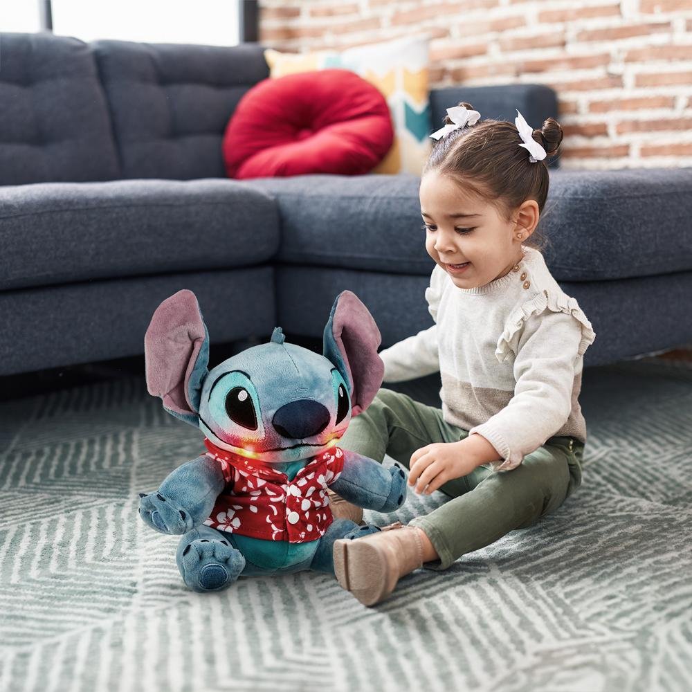 Pelucia com Mecanismo Stitch Hawaii Com Luz e Som Multikids - BR2198