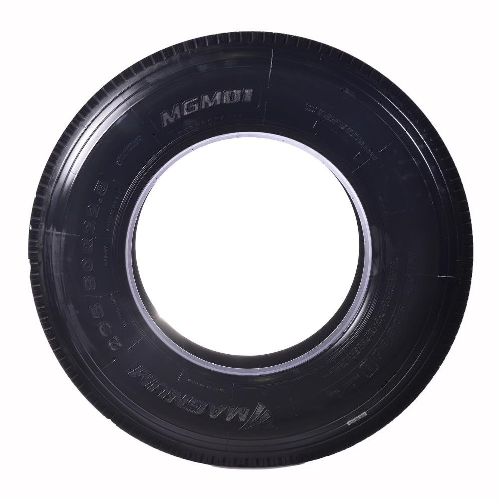 Pneu 295 Magnum 295/80R22.5 MGM01 PR18 152/149M Rodoviário Direcional (RD)