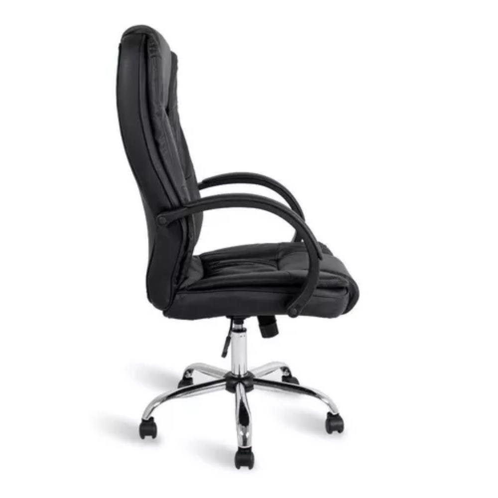 Cadeira de escritório Travel Max Presidente Johnson Ergonômica Preta Com Estofado De Couro Sintético