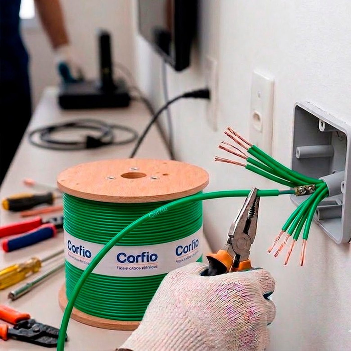 Bobina amarela do Cabo Flexível Corfio 6,0 mm² com condutor de cobre e isolação em PVC
