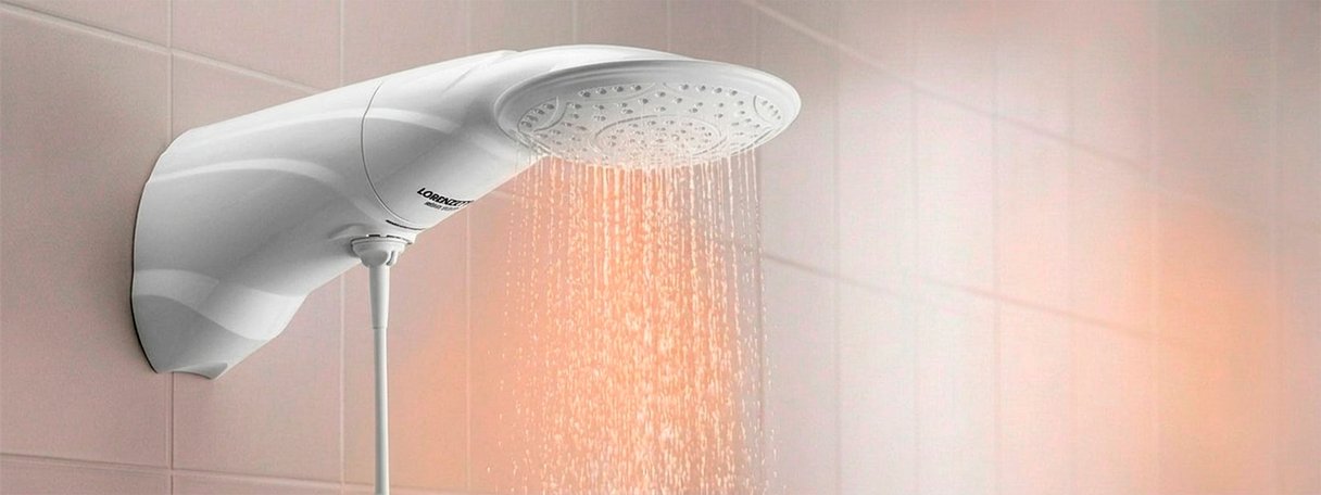 Ducha Elétrica Advanced com design sem fiação aparente e cano incorporado