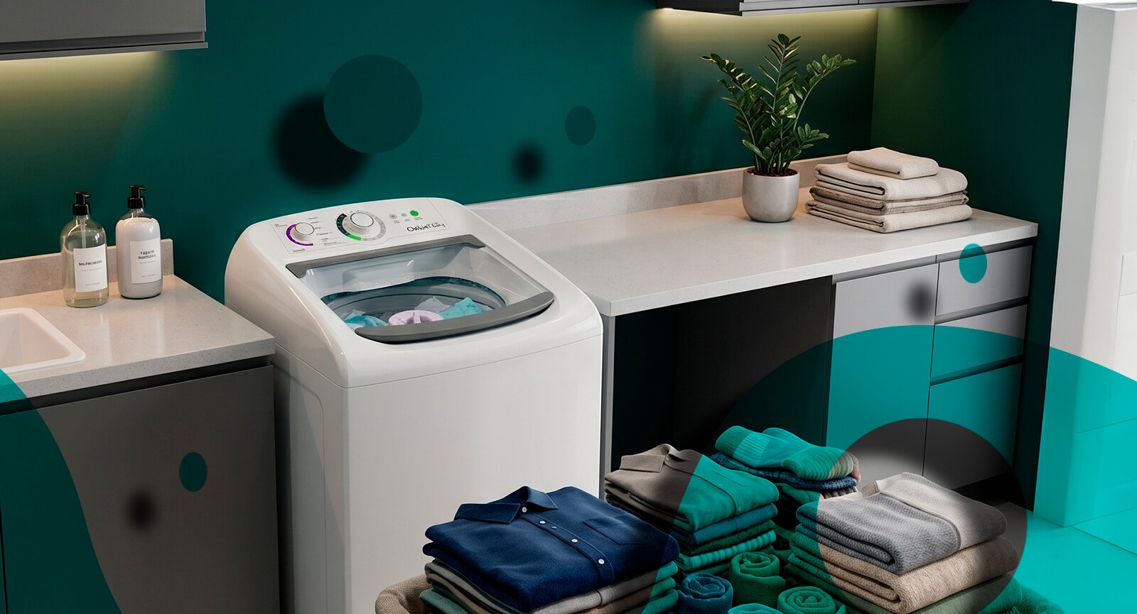 Máquina lavar Consul CWH12BB branca ambiente lavanderia roupas dobradas bancada